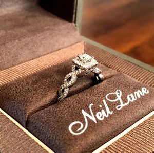 14k Neil Lane Diamond Ring